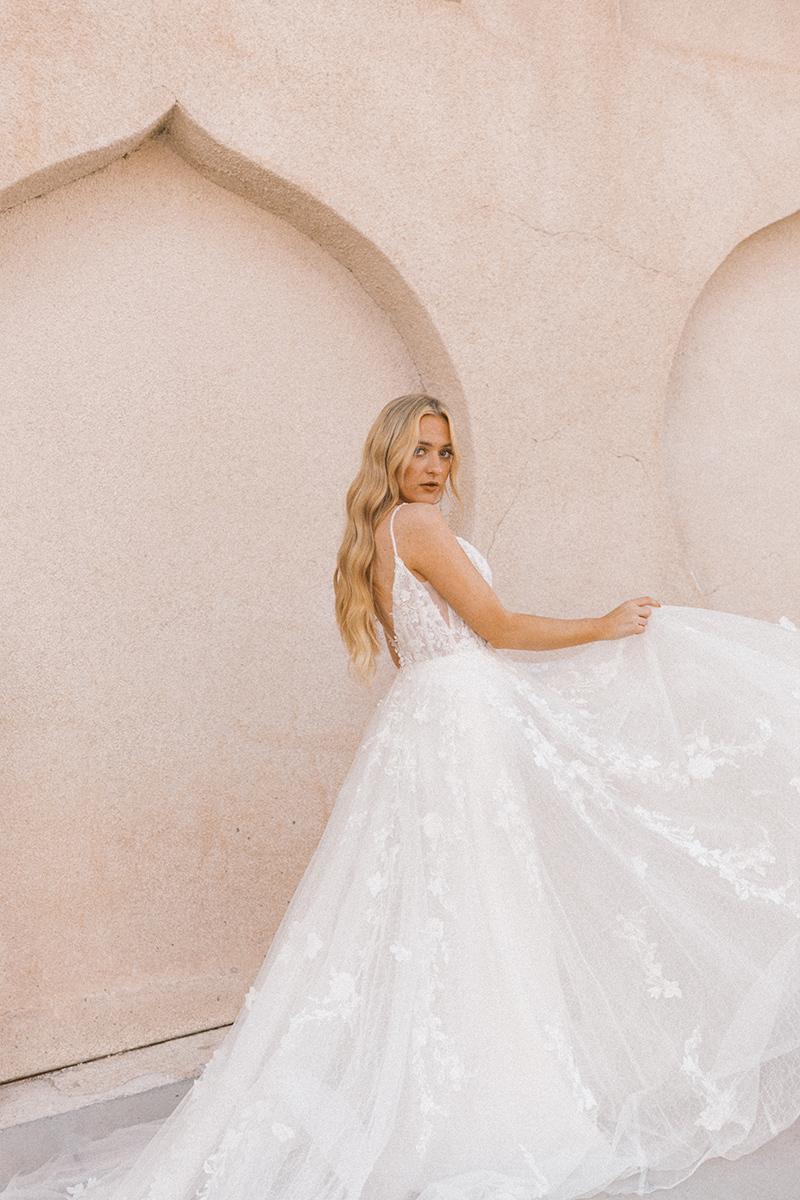 Essense Bridal Collection Style Number D3521 - 14