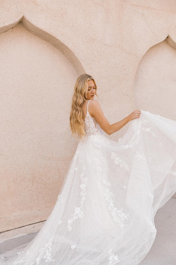 Essense Bridal Collection Style Number D3521 - 2