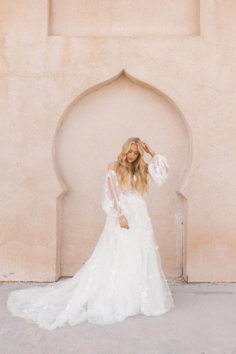Essense Bridal Collection Style Number D3521 - 9