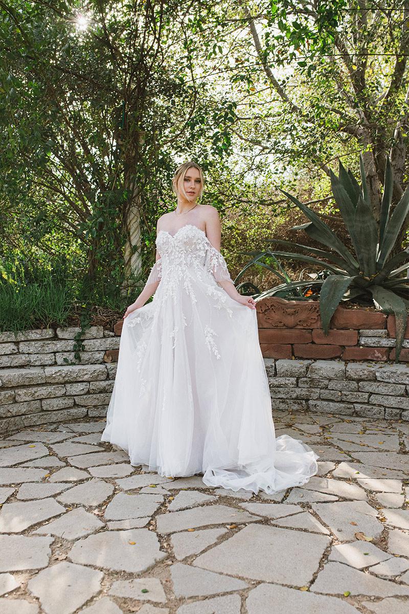 Essense Bridal Collection Style Number D3529 - 35
