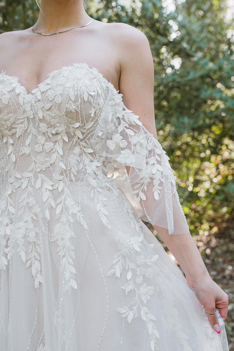 Essense Bridal Collection Style Number D3529 - 16