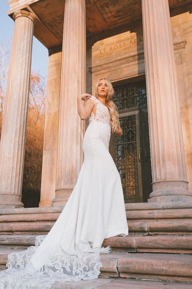 Essense Bridal Collection Style Number D3530 - 1