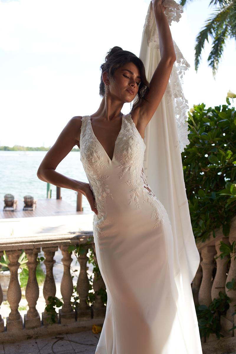Essense Bridal Collection Style Number D3544 - 25