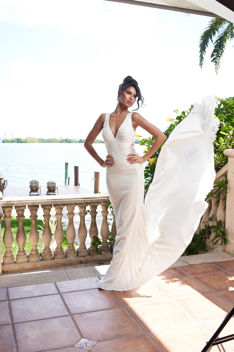 Essense Bridal Collection Style Number D3544 - 38