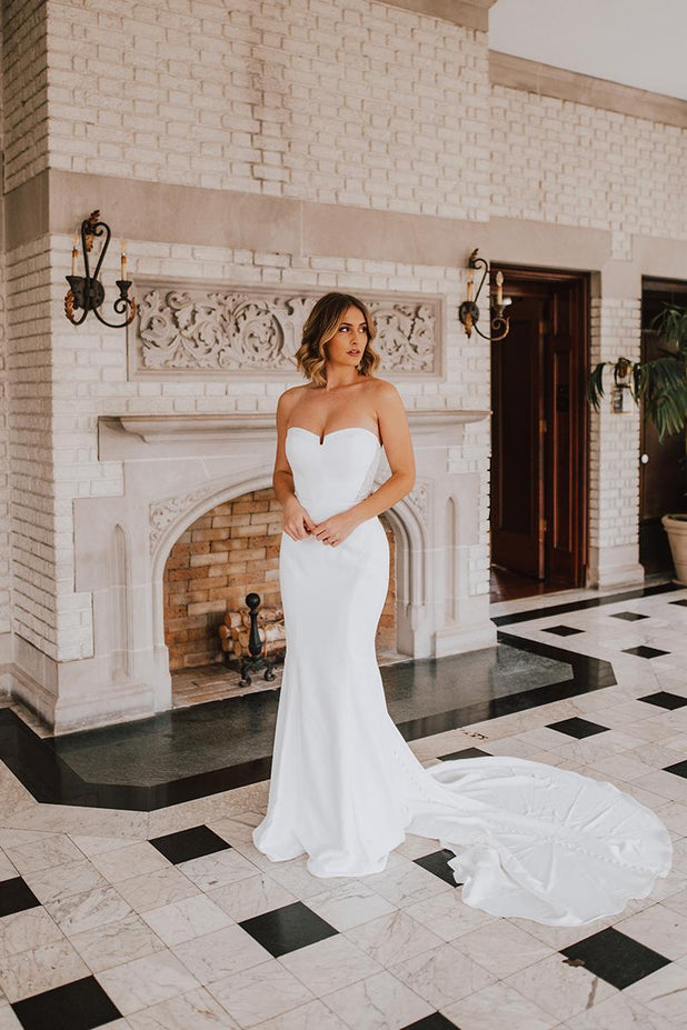 Essense Bridal Collection Style Number D3546 - 1