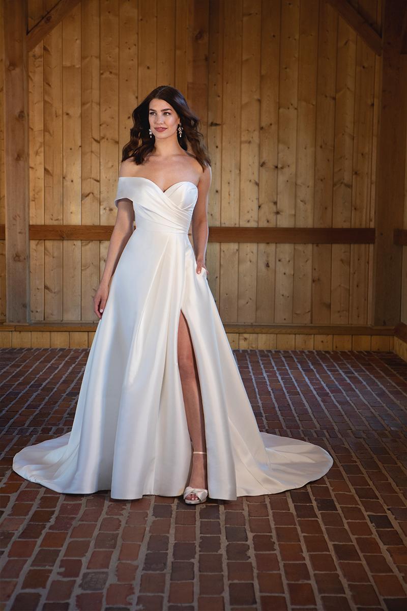 Essense Bridal Collection Style Number D3570 - 3