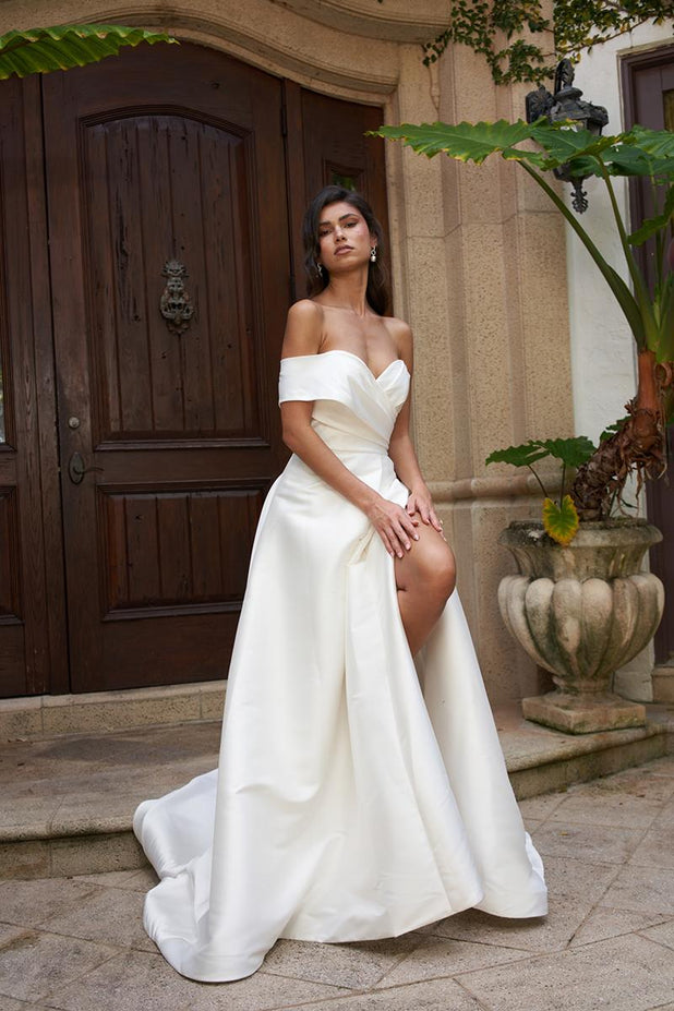 Essense Bridal Collection Style Number D3570 - 1