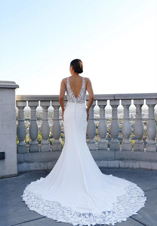 Essense Bridal Collection Style Number D3577 - 9