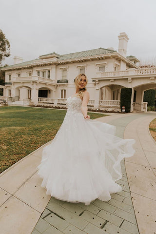 Essense Bridal Collection Style Number D3587 - 26
