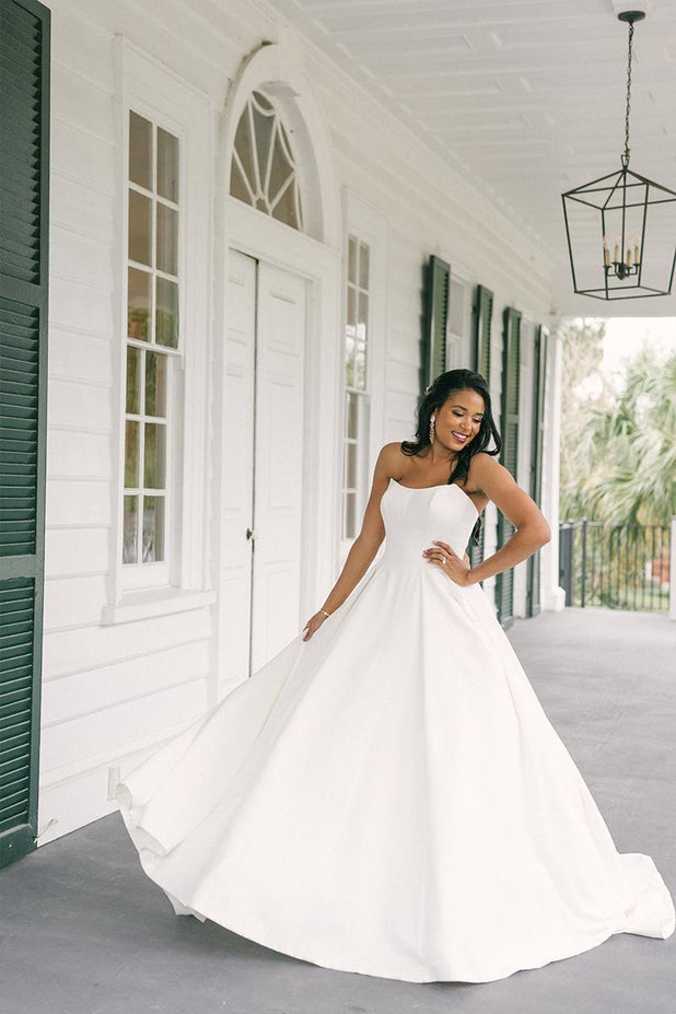 Essense Bridal Collection Style Number D3596 - 1