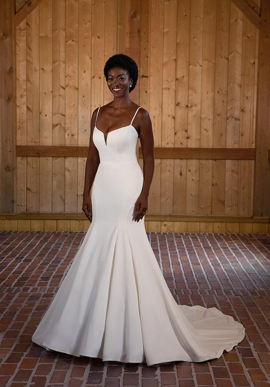 Essense Bridal Collection Style Number D3615 - 3