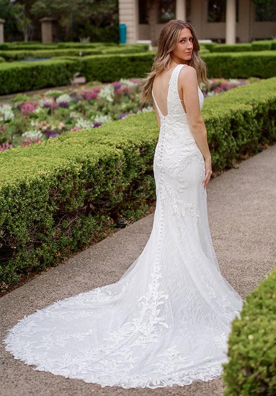Essense Bridal Collection Style Number D3637 - 9