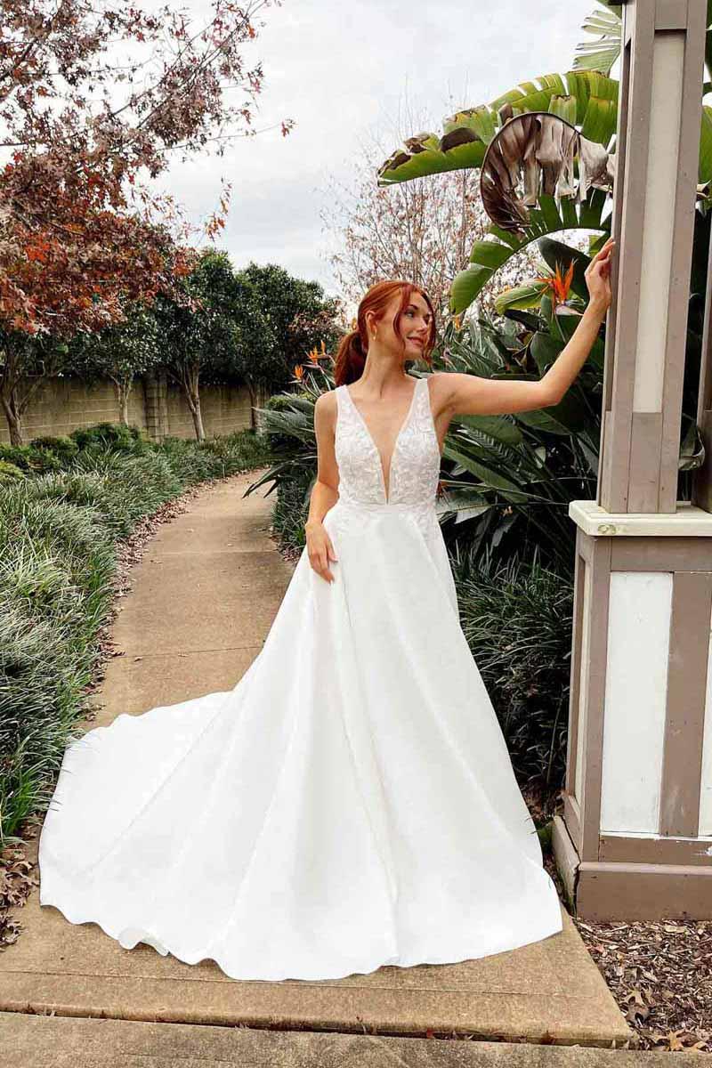 Essense Bridal Collection Style Number D3640 - 5