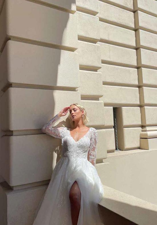 Essense Bridal Collection Style Number D3700 - 1