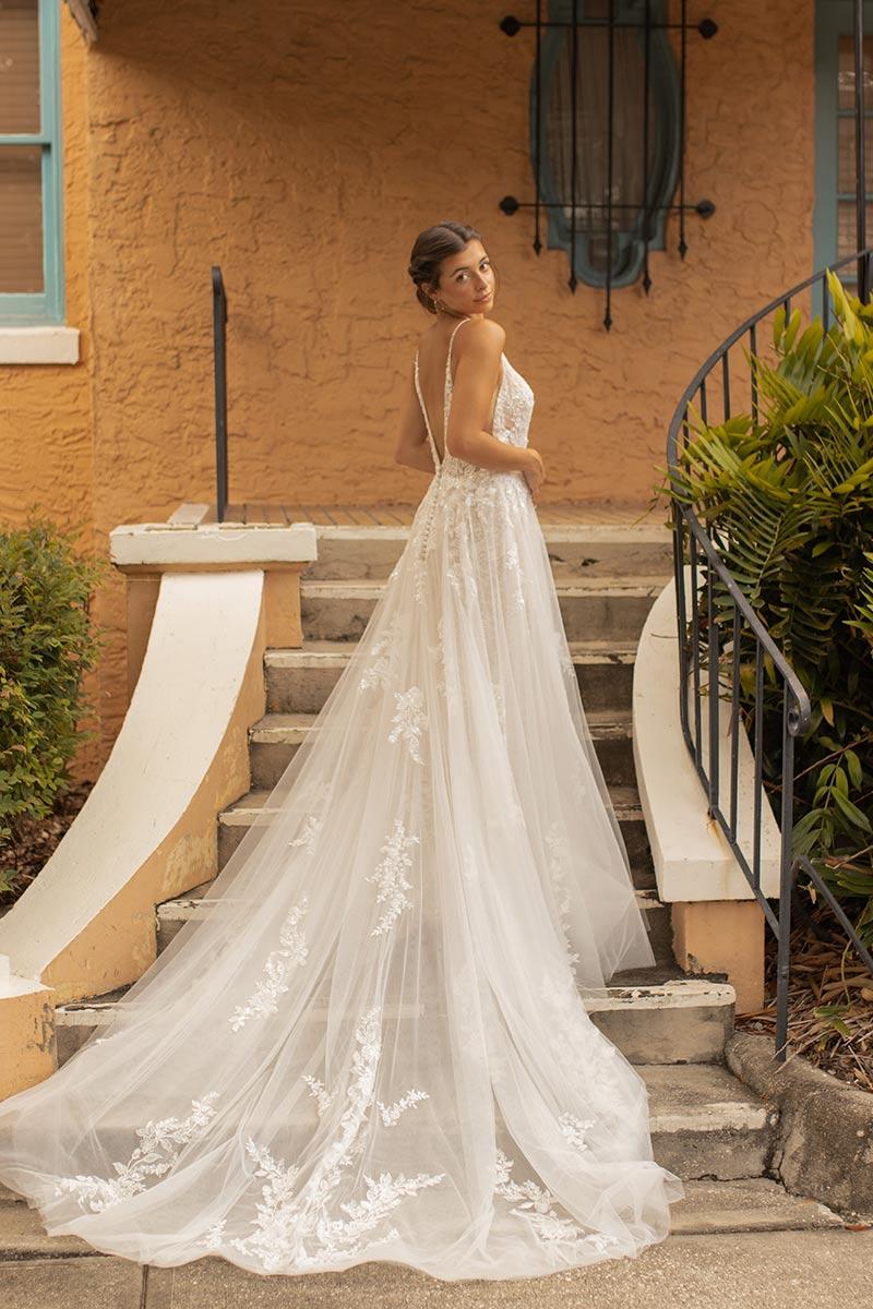 Essense Bridal Collection Style Number D3707 - 8