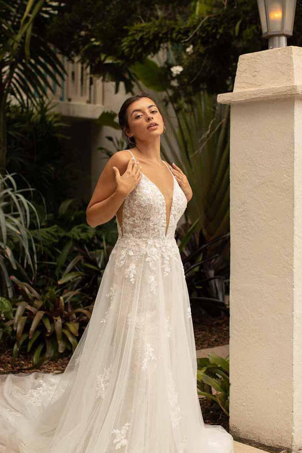 Essense Bridal Collection Style Number D3707 - 1