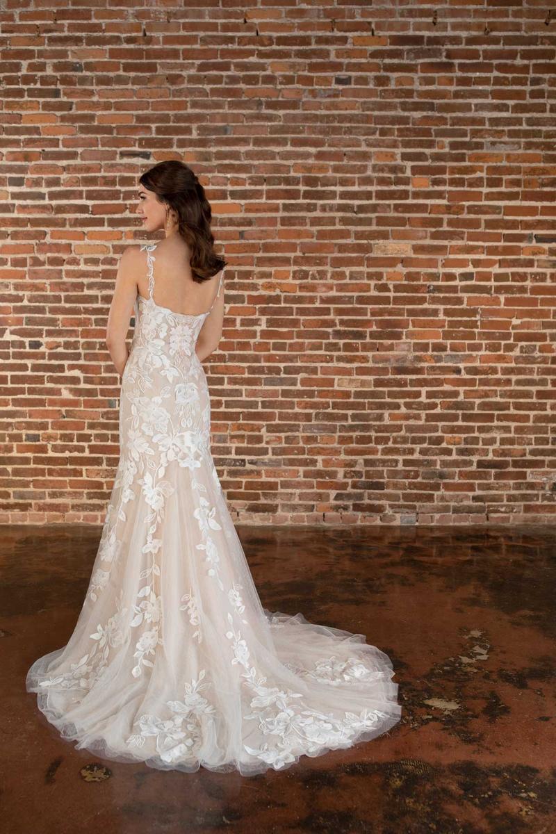 Essense Bridal Collection Style Number D3709 - 4