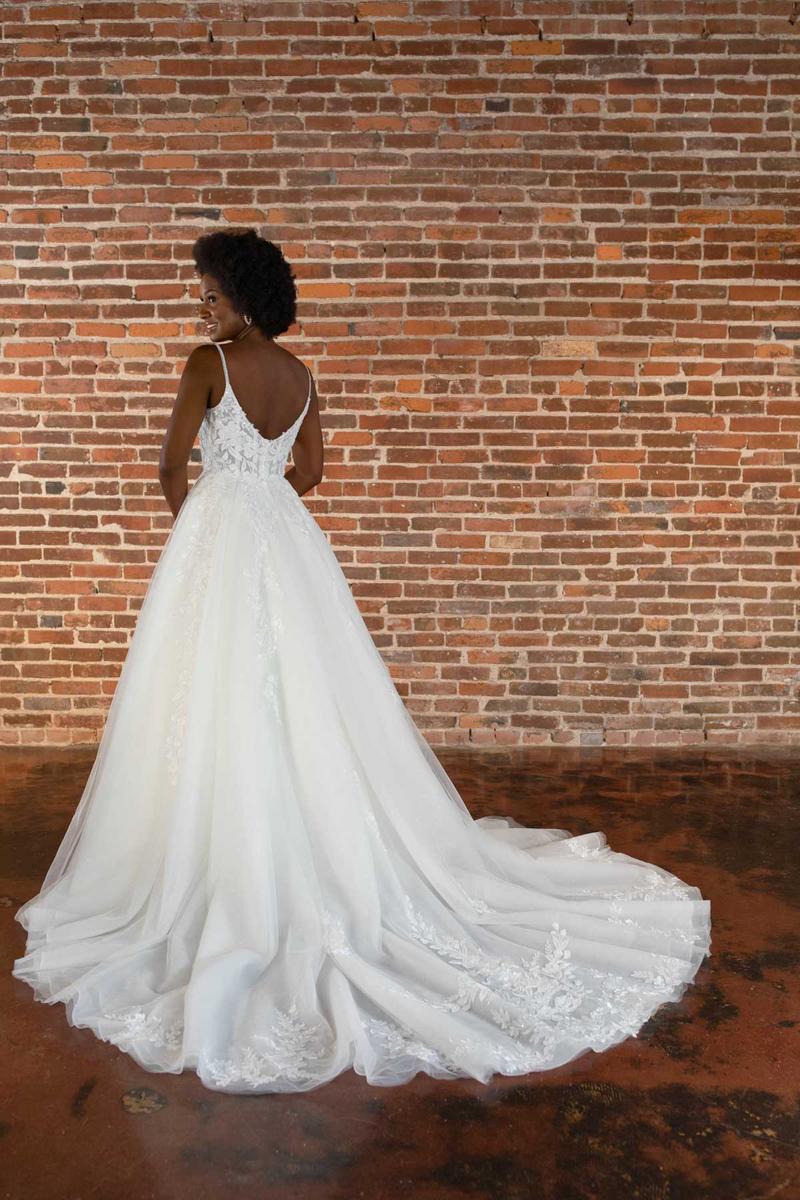Essense Bridal Collection Style Number D3720 - 6