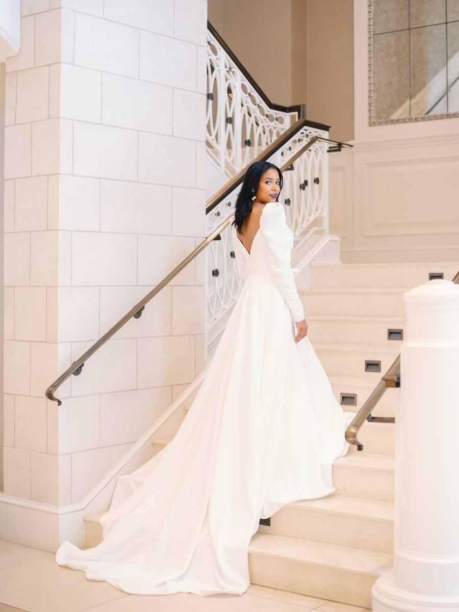 Essense Bridal Collection Style Number D3752 - 4
