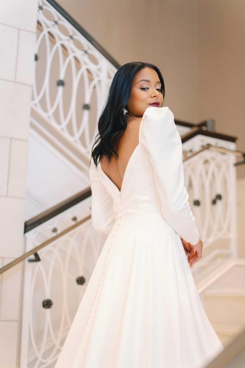 Essense Bridal Collection Style Number D3752 - 8
