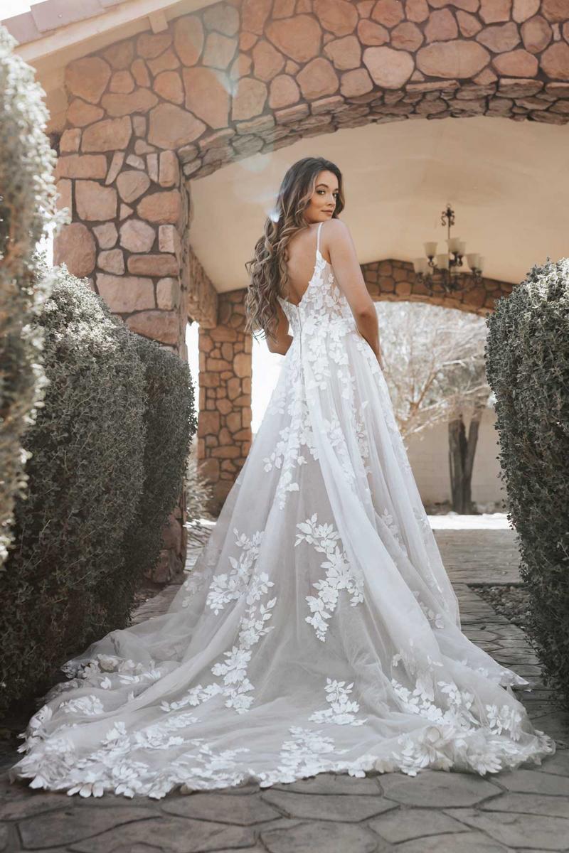 Essense Bridal Collection Style Number D3771 - 2