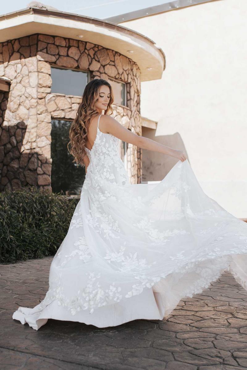 Essense Bridal Collection Style Number D3771 - 4