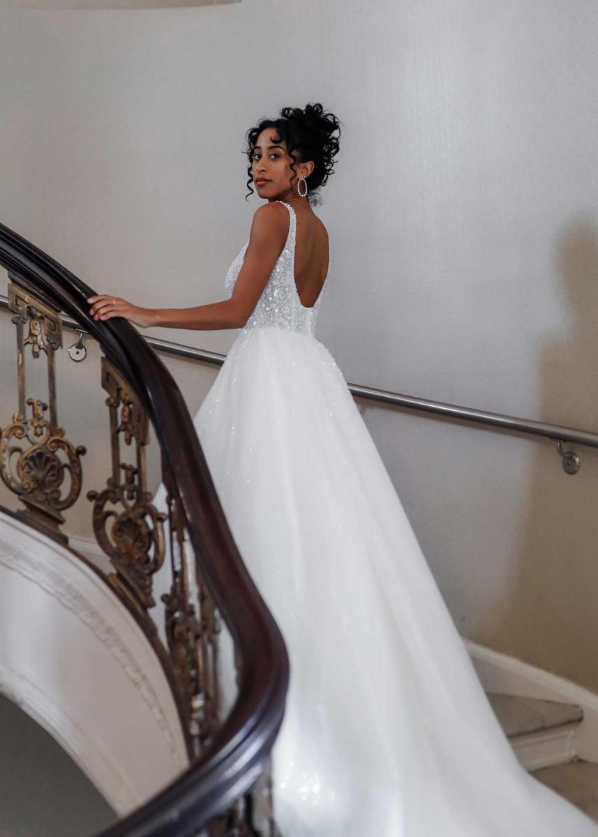 Essense Bridal Collection Style Number D3774 - 2