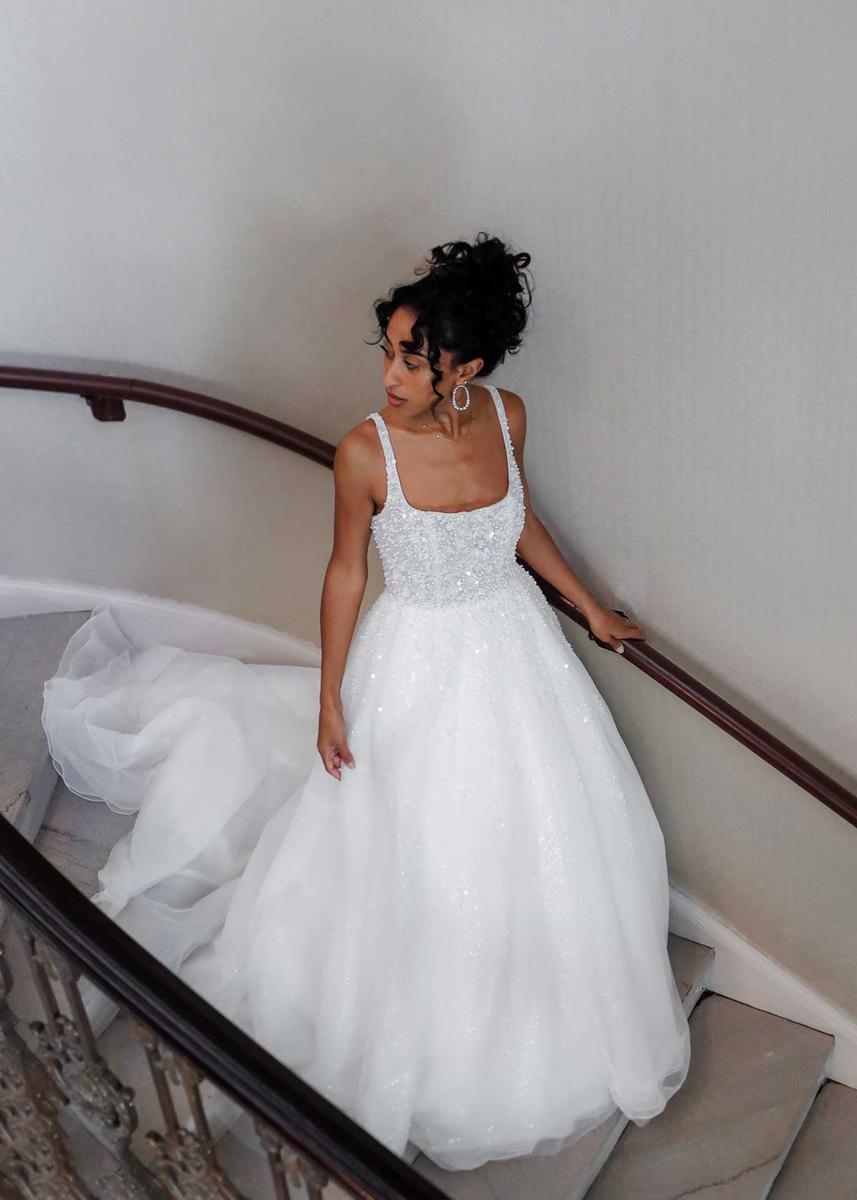 Essense Bridal Collection Style Number D3774 - 3