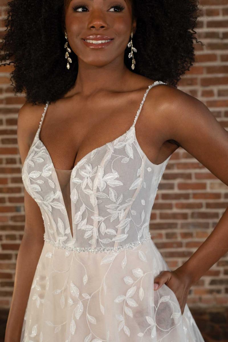 Essense Bridal Collection Style Number D3779 - 7