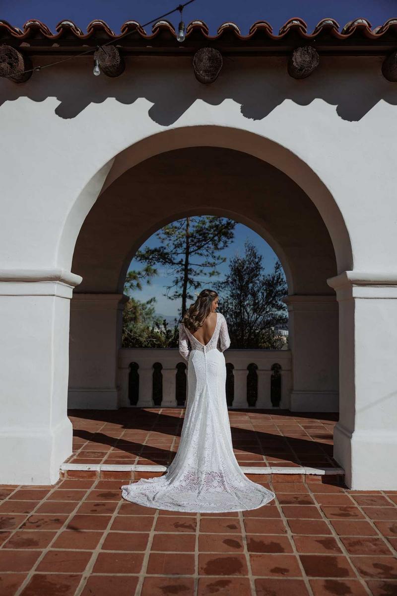 Essense Bridal Collection Style Number D3791 - 5