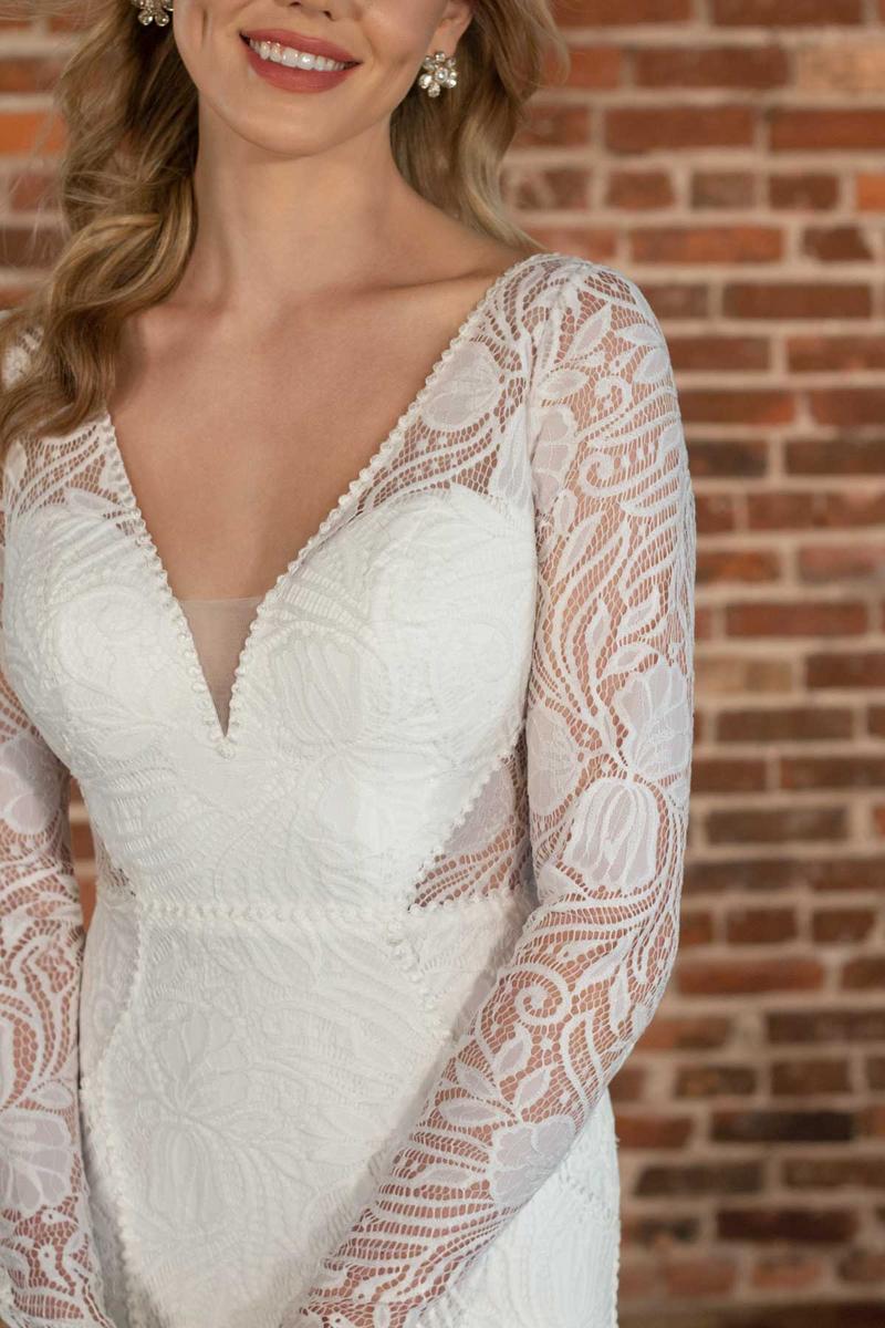 Essense Bridal Collection Style Number D3791 - 8