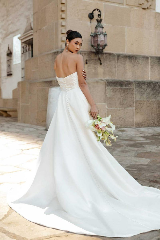 Essense Bridal Collection Style Number D3794 - 2