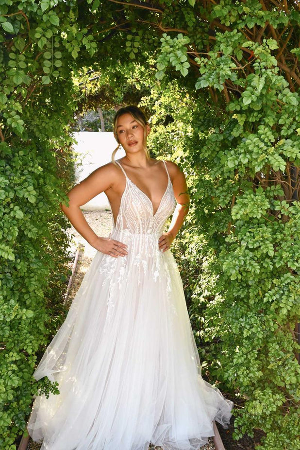 Essense Bridal Collection Style Number D3799 - 1