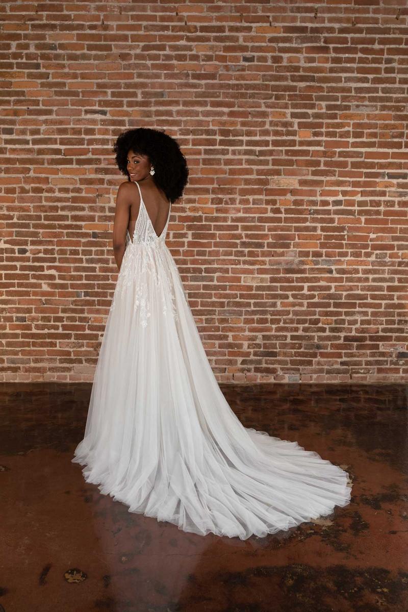 Essense Bridal Collection Style Number D3799 - 5