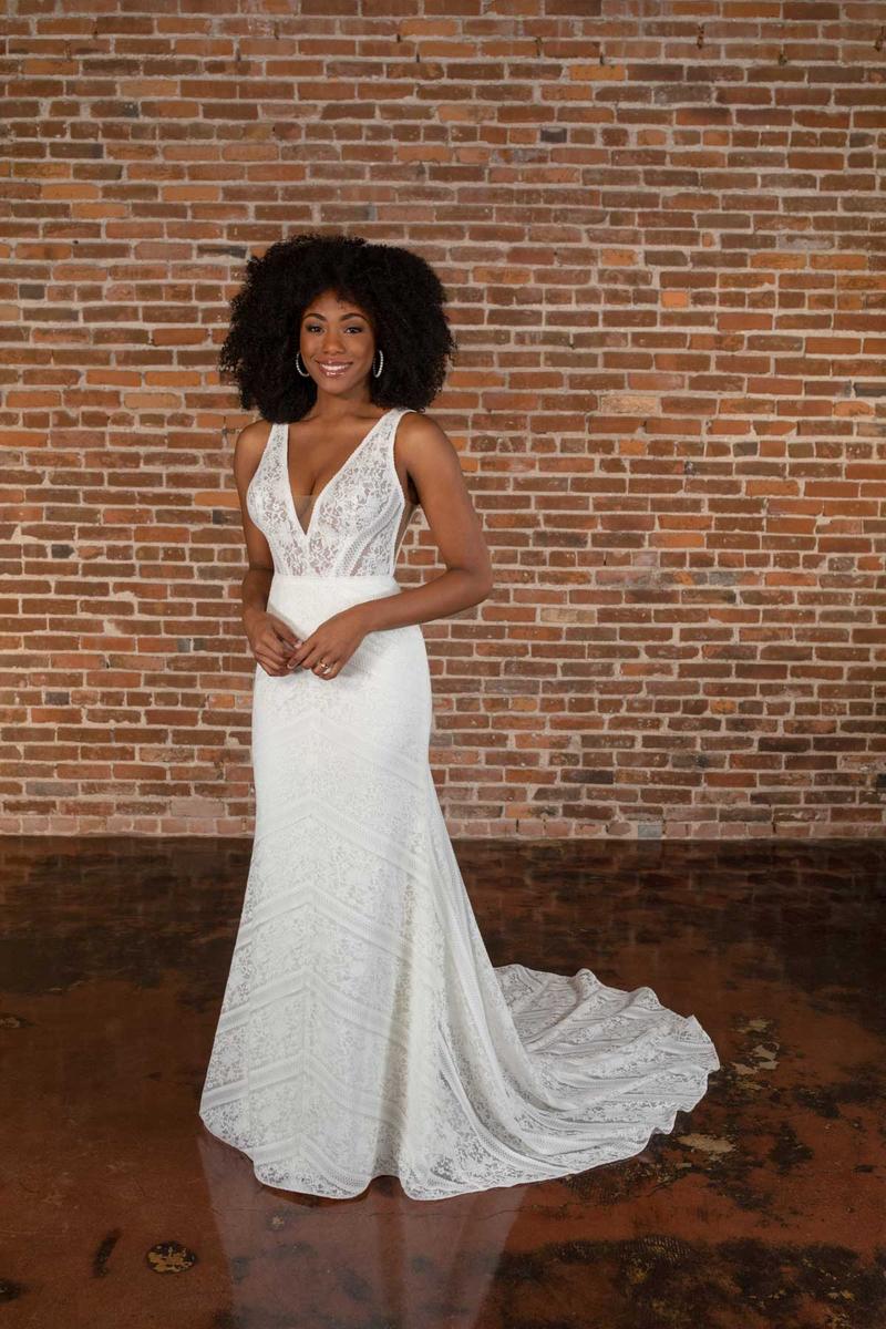 Essense Bridal Collection Style Number D3816 - 3