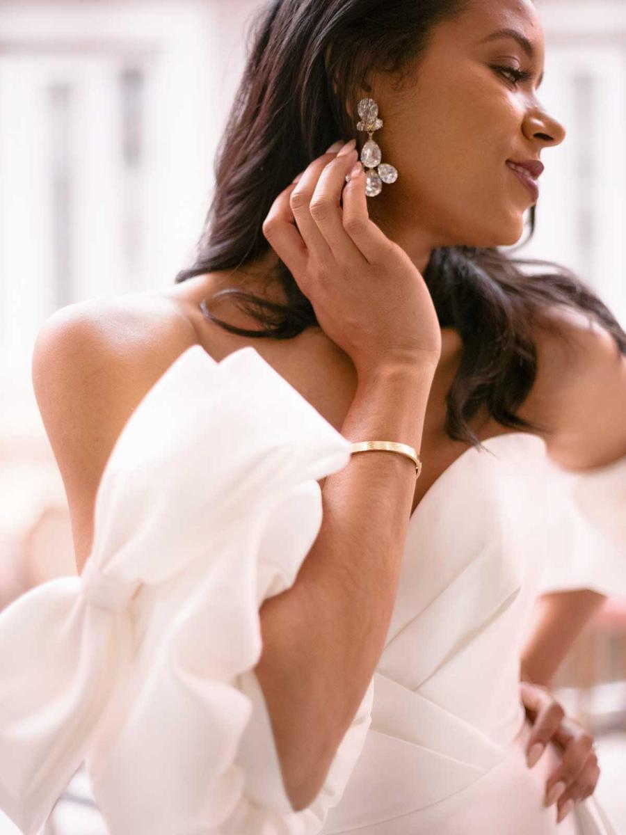 Essense Bridal Collection Style Number D3822 - 3