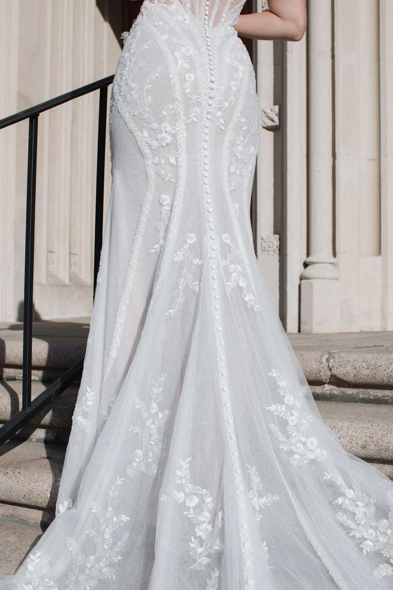 Essense Bridal Collection Style Number D3838 - 8