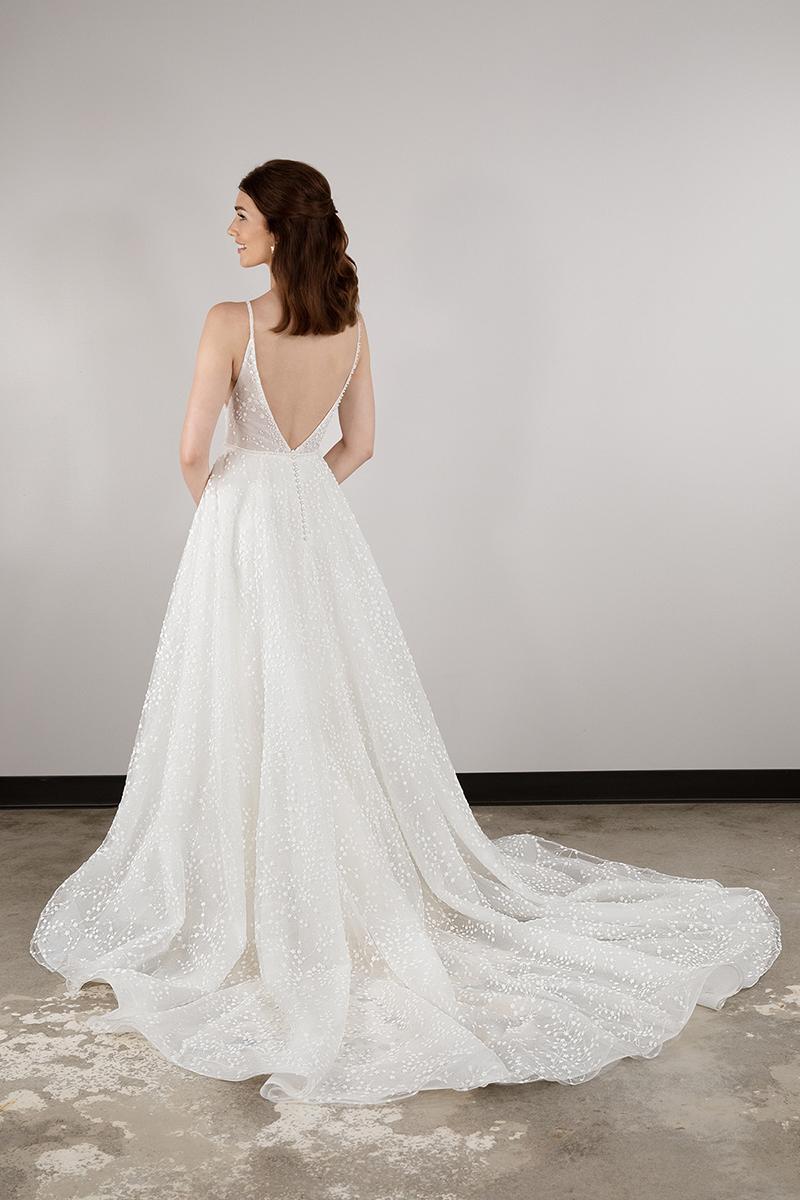 Essense Bridal Collection Style Number D3858 - 8