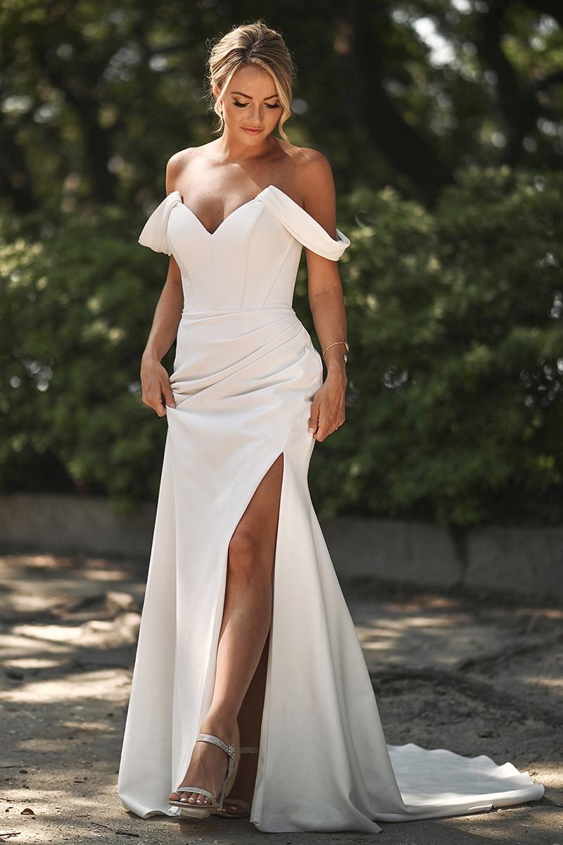 Essense Bridal Collection Style Number D3864 - 3