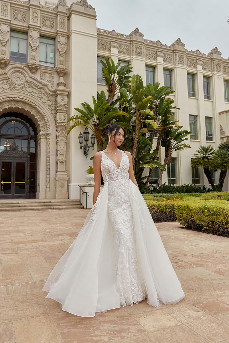Essense Bridal Collection Style Number D3881 - 1