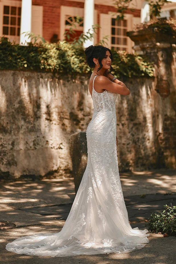 Essense Bridal Collection Style Number D3883 - 2
