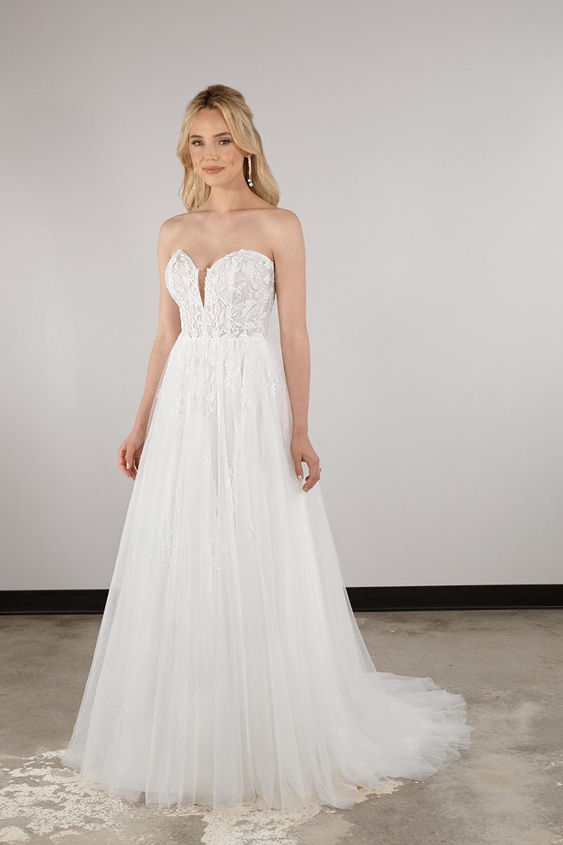 Essense Bridal Collection Style Number D3906 - 1