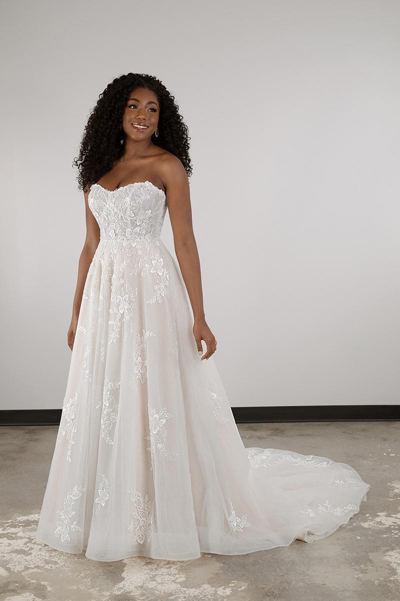 Essense Bridal Collection Style Number D3940 - 3