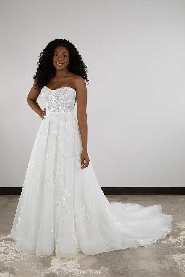 Essense Bridal Collection Style Number D3940 - 1