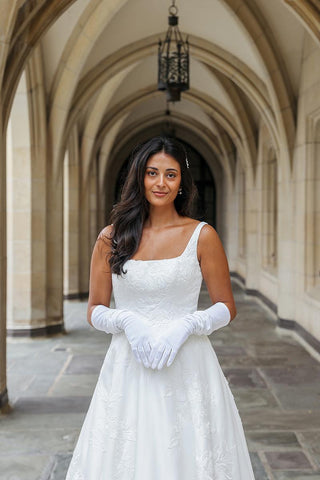 Essense Bridal Collection Style Number D3965 - 3