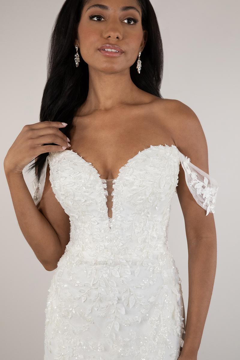 Essense Bridal Collection Style Number D3992 - 9