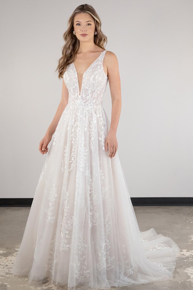 Essense Bridal Collection Style Number D4007 - 7