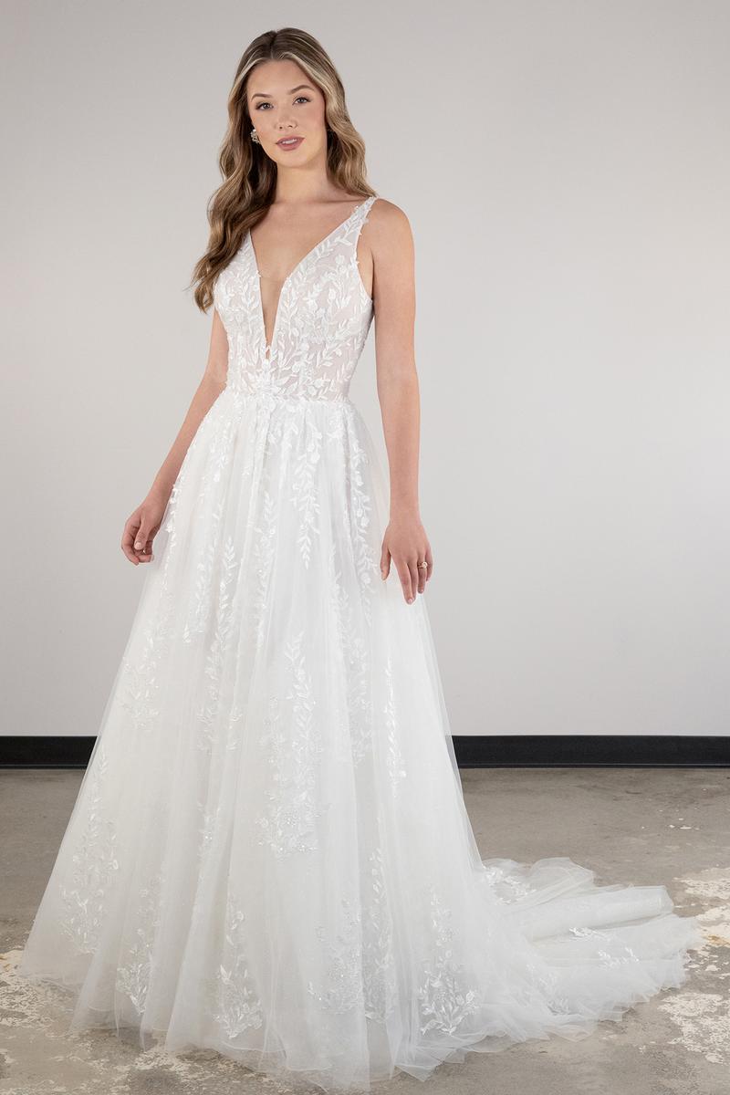 Essense Bridal Collection Style Number D4007 - 9