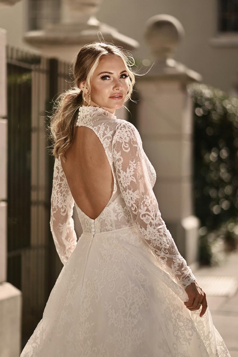 Essense Bridal Collection Style Number D4029SS - 6