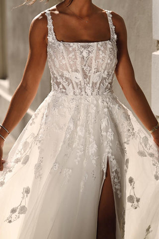 Essense Bridal Collection Style Number D4030 - 8